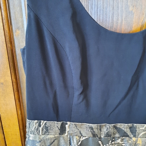 🛍 Aidan Mattox Metallic Gold Floral Jacquard Maxi Evening Gown Size 14 - Picture 8 of 15